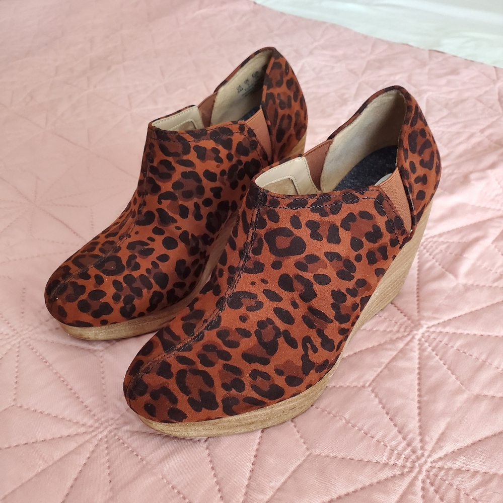 Dr. Scholl's Women's Harlow Wedge Booties (Brown/Black Leopard) - Size 8 M